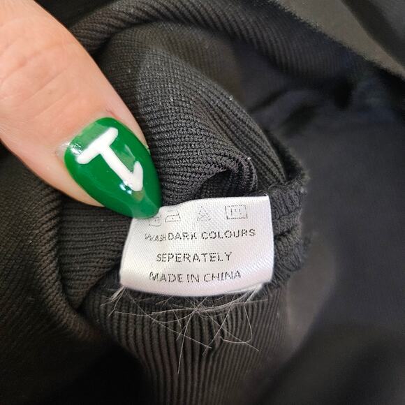 Velvi Sochi Black Strapless Dress - Picture 9 of 11